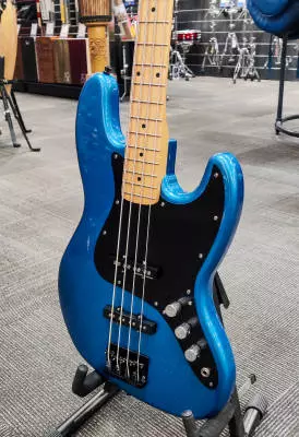 Fender - Standard Jazz Bass, Maple Fingerboard - Aqua Marine Metallic